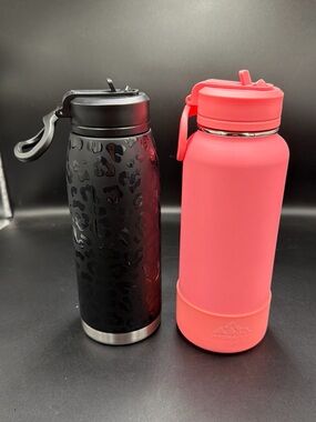 (2) Hydrapeak 32 Oz Tumbler Black Leopard & Pink Hydra And Straw Water Bottle